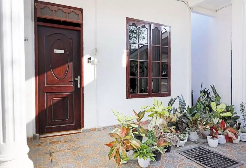 Hotelli Zein House By Oyo Rooms