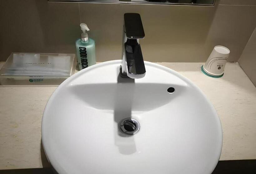 Hotel City Comfort Inn Wuhan Pangxiejia Metro Station