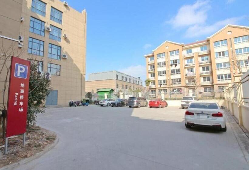Hotel Greentree Inn Express Zhangjiagang Hexing Town Shazhou Professional Institue Of Technology