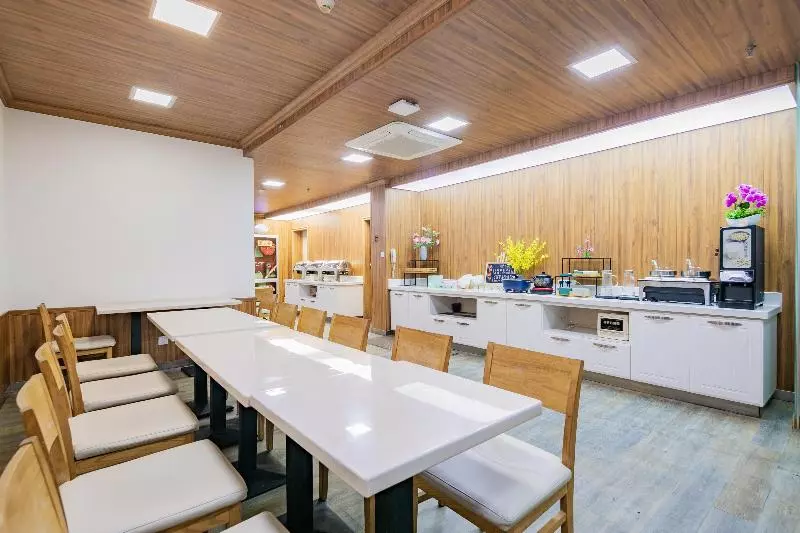 Hotelli Hanting  Xi An Xijing Hospital Xingqing Road