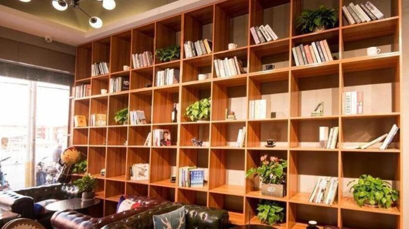 בית מלון כפרי James Joyce Coffetel Xuzhou Feng County Huadi Street