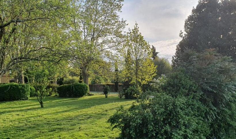 B&b Le Domaine Des Marcoujans