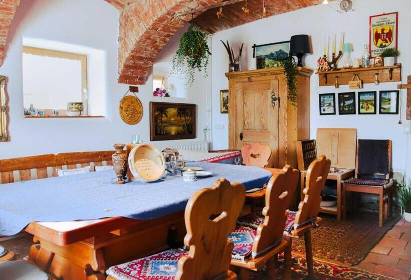 Bed and Breakfast Amd Chalet