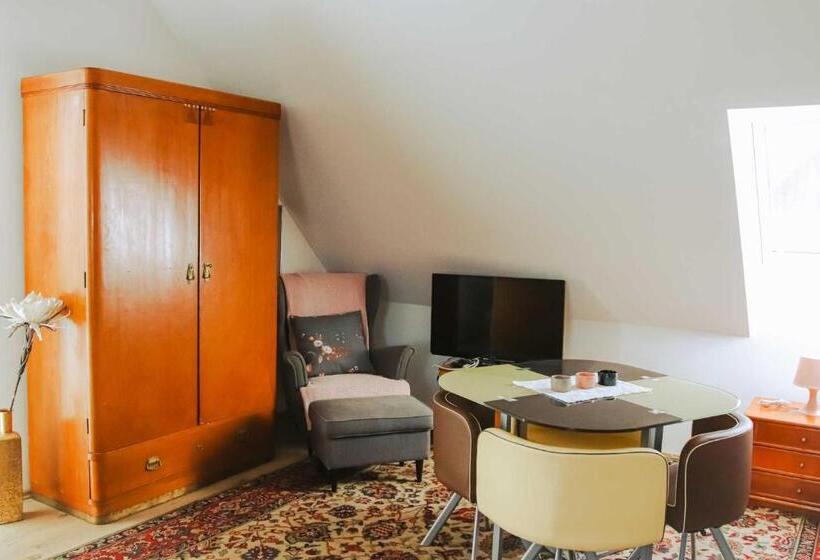 Bed and Breakfast Amd Chalet