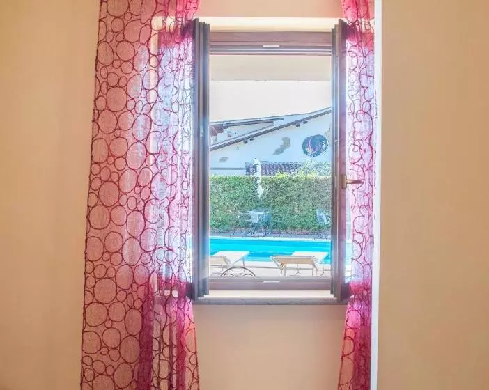 Aamiaismajoitus (B&B) L Infinito