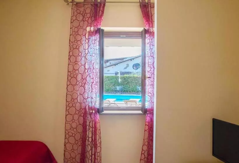 Aamiaismajoitus (B&B) L Infinito