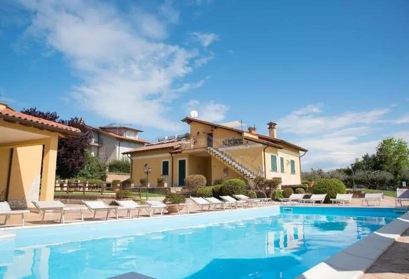 Aamiaismajoitus (B&B) L Infinito