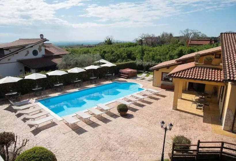 Aamiaismajoitus (B&B) L Infinito