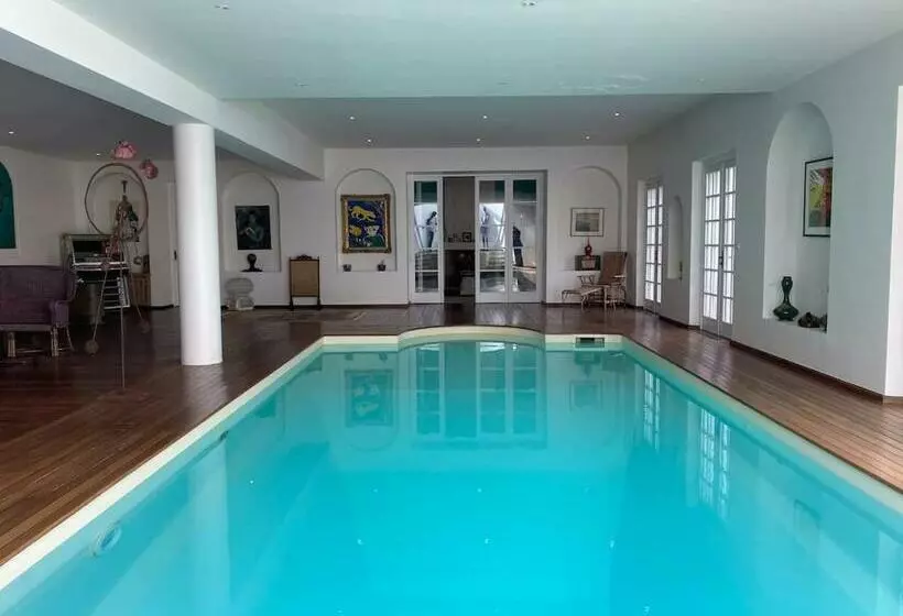 Aamiaismajoitus (B&B) La Chambre Des Vignerons