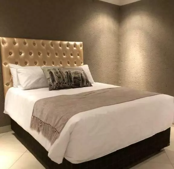 ペンション Charli’s Lodge