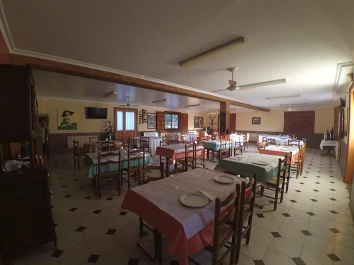 Пансион Hostal Restaurante Casa Cuña