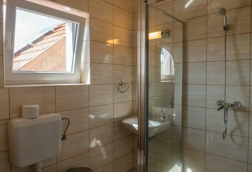 צימר Alsószuha Lovas Panzió