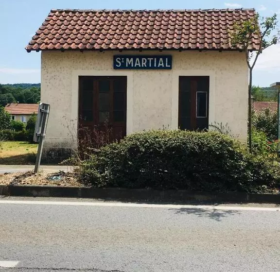 Aamiaismajoitus (B&B) Ancien Relais De Poste The Old Post Office