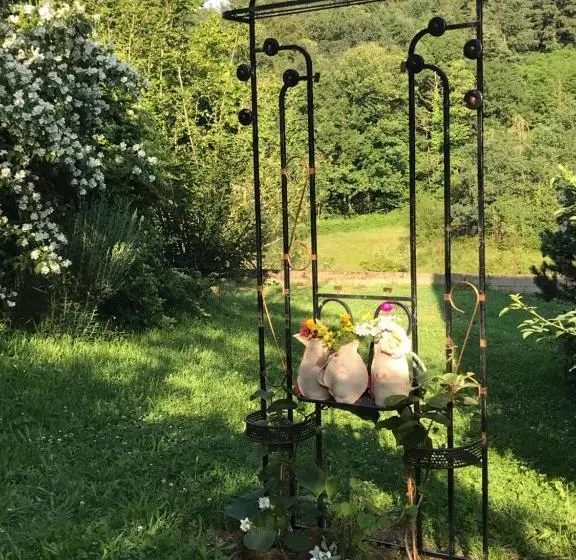 Aamiaismajoitus (B&B) Chambre Privative Et Originale, à 20 Mn De Cluny