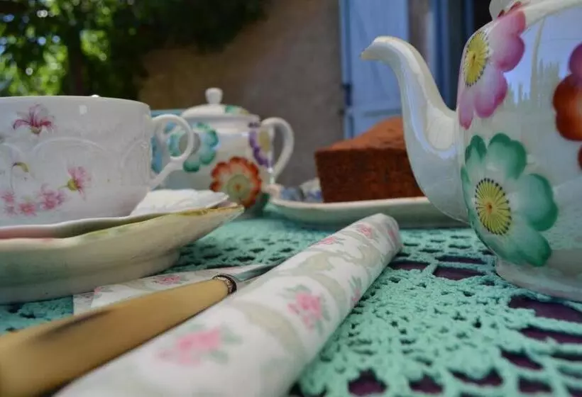 Aamiaismajoitus (B&B) Chambre Privative Et Originale, à 20 Mn De Cluny