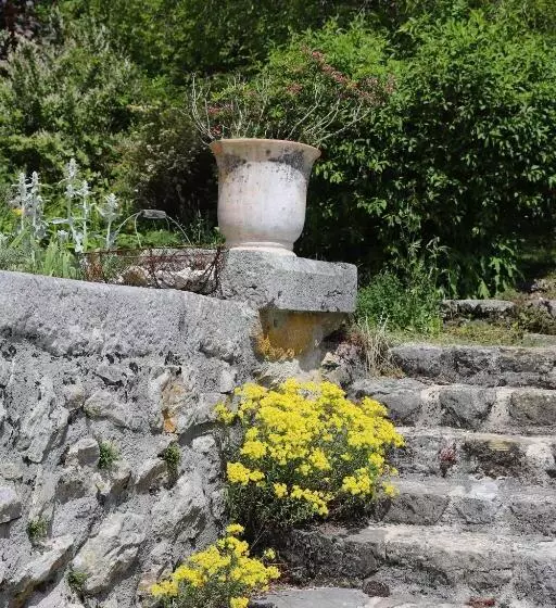 ベッドアンドブレックファースト Château De Sothonod