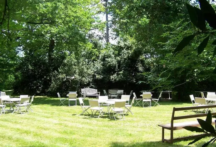 Aamiaismajoitus (B&B) Domaine De Las Planques