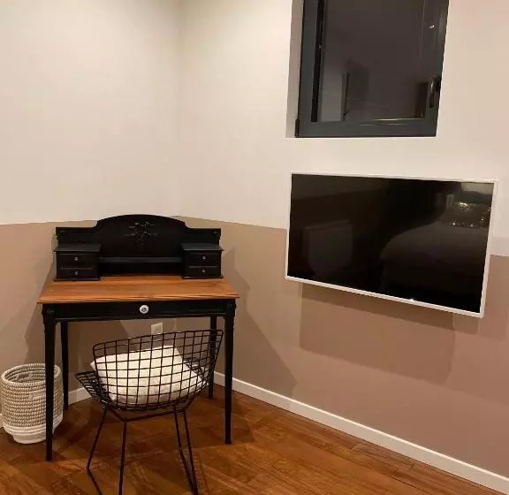 ベッドアンドブレックファースト L Atelier Des Magnolias