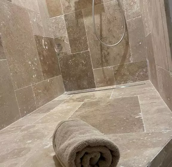 ベッドアンドブレックファースト L Atelier Des Magnolias