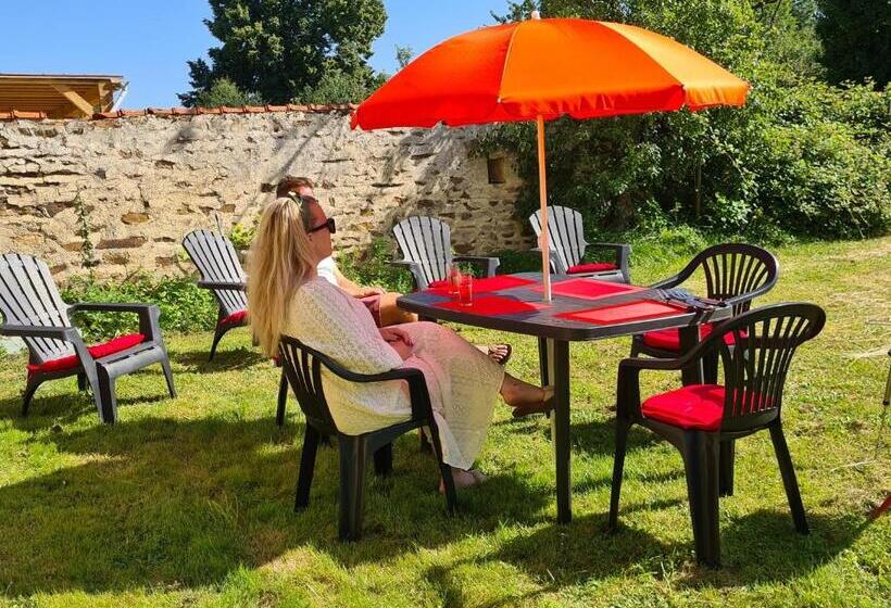 Bed and Breakfast L Eléphant Heureux