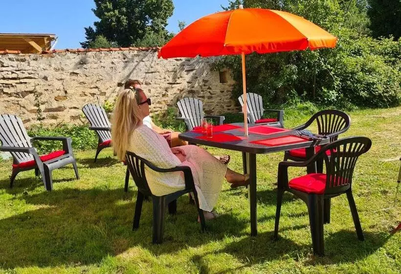 ベッドアンドブレックファースト L Eléphant Heureux