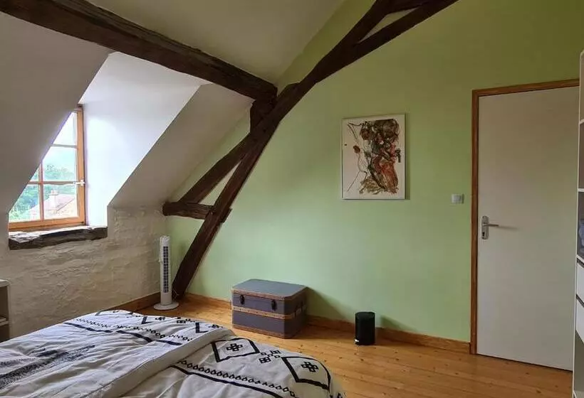 ベッドアンドブレックファースト L Eléphant Heureux