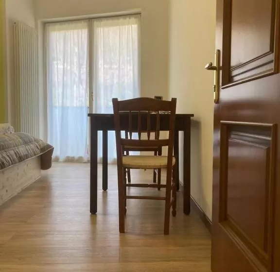 Aamiaismajoitus (B&B) Lavini