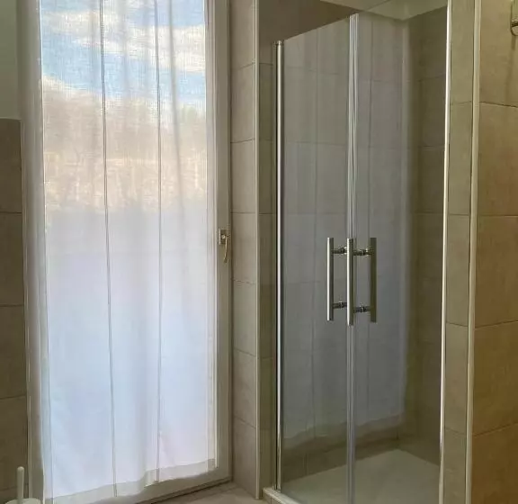 Aamiaismajoitus (B&B) Lavini