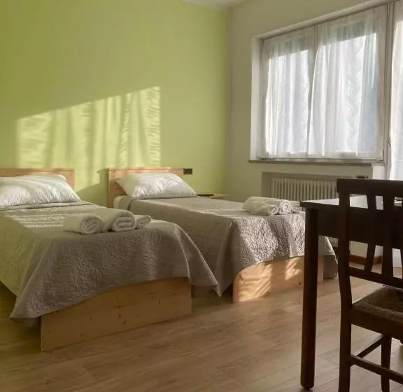 Aamiaismajoitus (B&B) Lavini