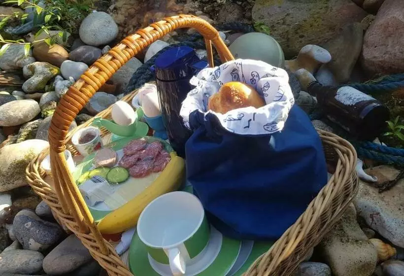 Aamiaismajoitus (B&B) Zimmervermietung Zahn