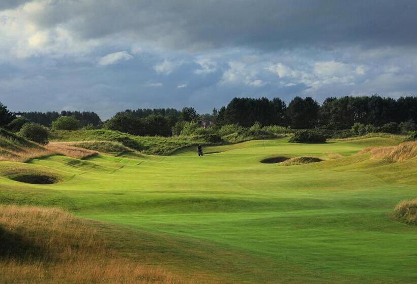 호텔 Dundonald Links