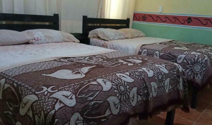 ホテル El Portón De Cortés