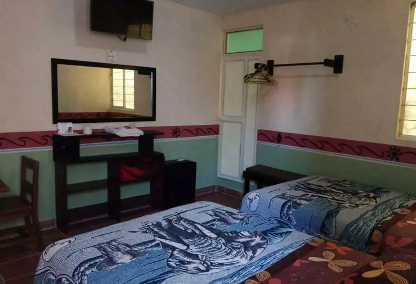 ホテル El Portón De Cortés