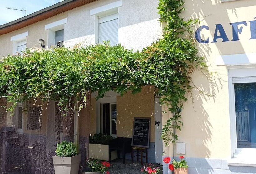 هتل L  Auberge Campagnarde, Lourdes