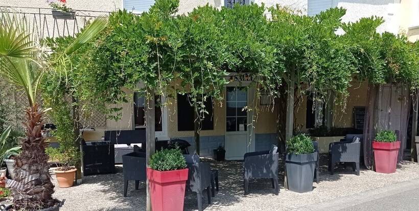 هتل L  Auberge Campagnarde, Lourdes