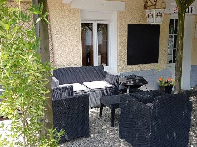 هتل L  Auberge Campagnarde, Lourdes