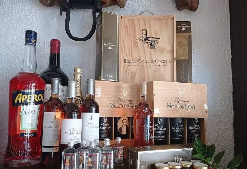 Hotelli L  Auberge Campagnarde, Lourdes