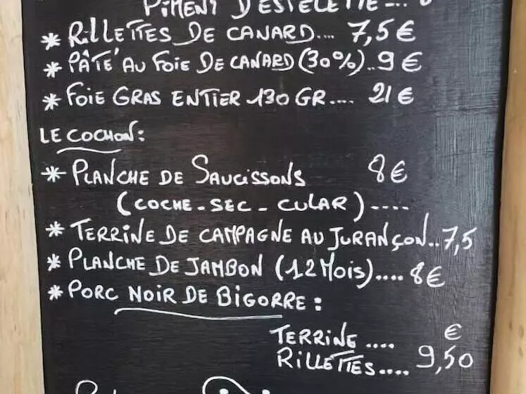 Hotelli L  Auberge Campagnarde, Lourdes