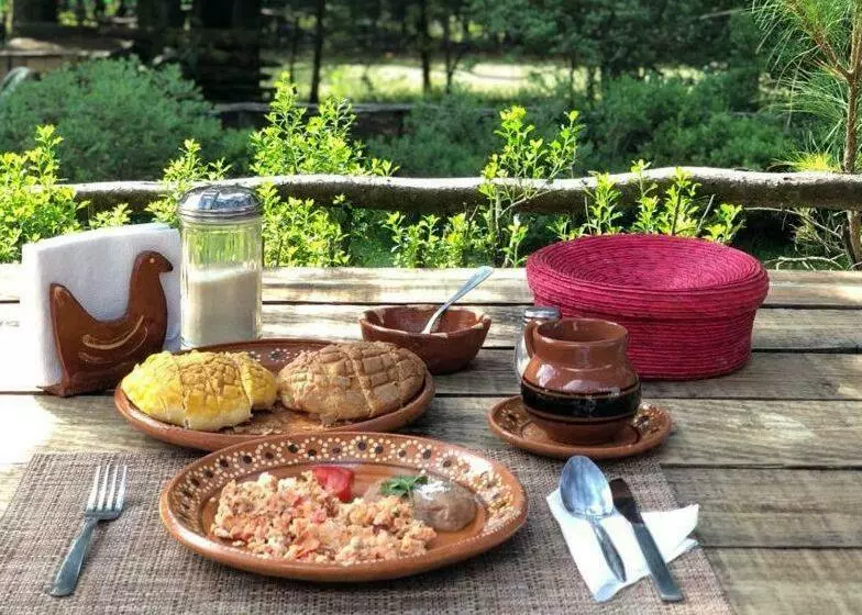 Hotelli Rancho Cumbre Monarca