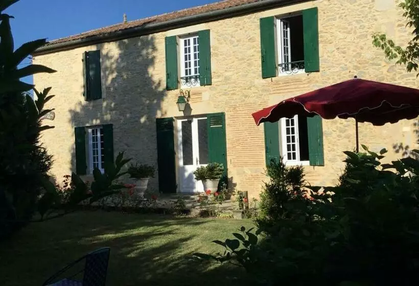 Majatalo Le Clos Des Noaillettes