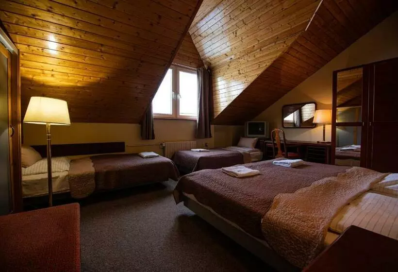 Majatalo Penzion Topas