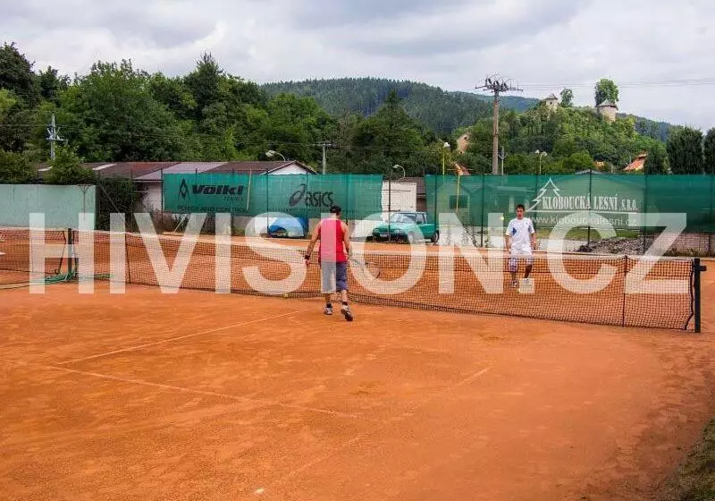 Majatalo Penzion Topas