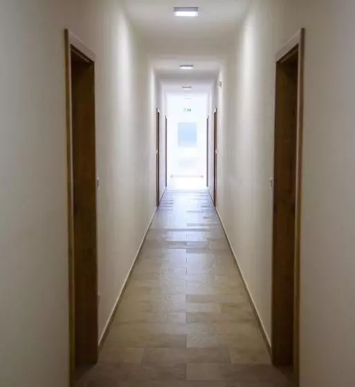 Majatalo Penzion V Rodinném Vinařství Kadubcovi