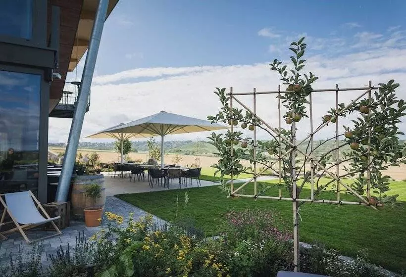 Weinzuhause Hotel Restaurant Vinothek