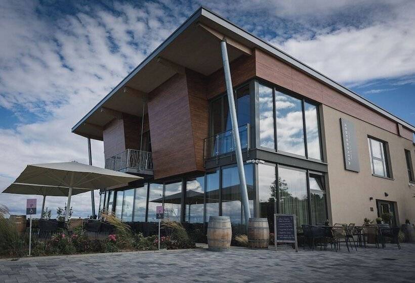 Weinzuhause Hotel Restaurant Vinothek