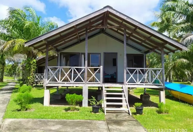 Retkeilymaja Mb Camp Singkil