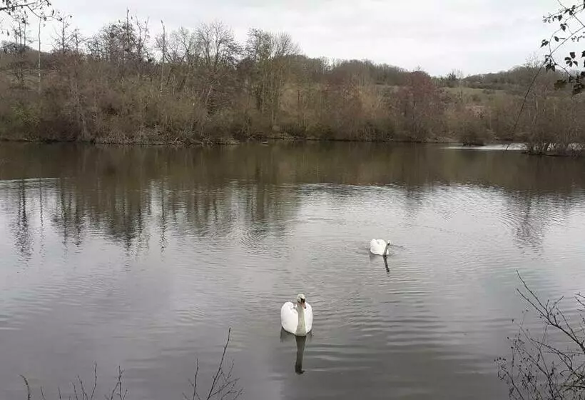 Aamiaismajoitus (B&B) Au Bord De L Eau