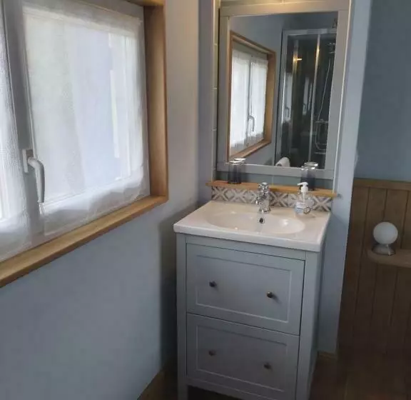 Aamiaismajoitus (B&B) Au Bord De L Eau