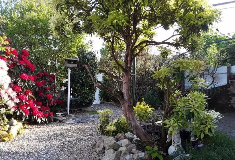 Aamiaismajoitus (B&B) Ty Evelyne 11 Kernevez Botmeur