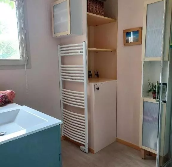 Aamiaismajoitus (B&B) A 5 Min De Beaune, Logement Tout Confort Au Calme